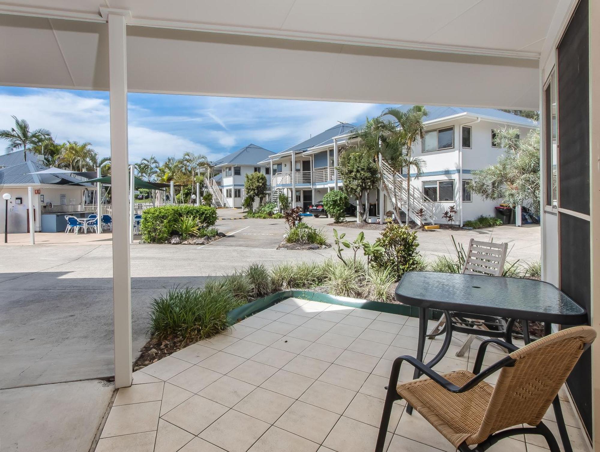 Hastings Cove Holiday Apartments Гейстінґс-Пойнт Екстер'єр фото