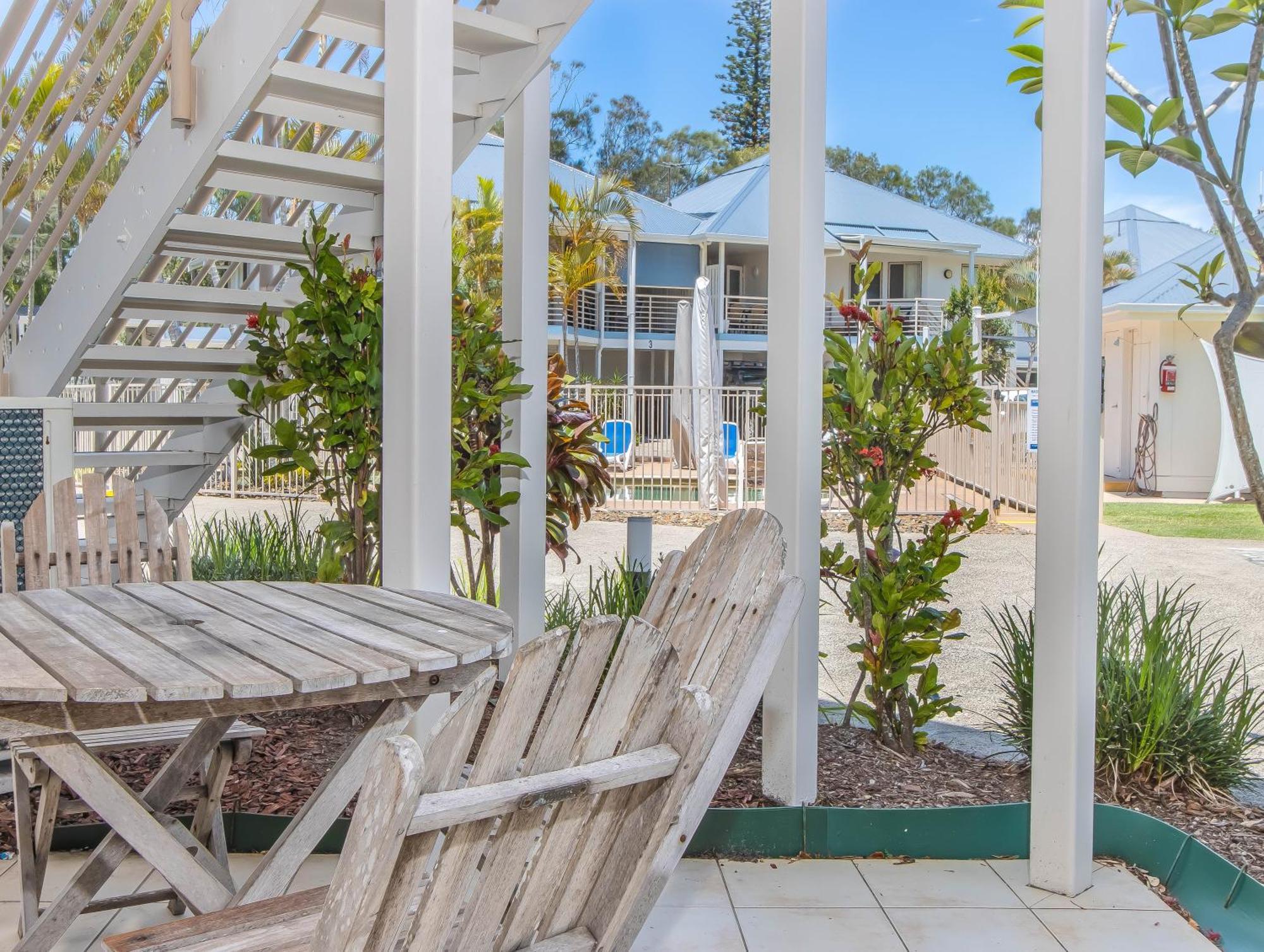 Hastings Cove Holiday Apartments Гейстінґс-Пойнт Екстер'єр фото