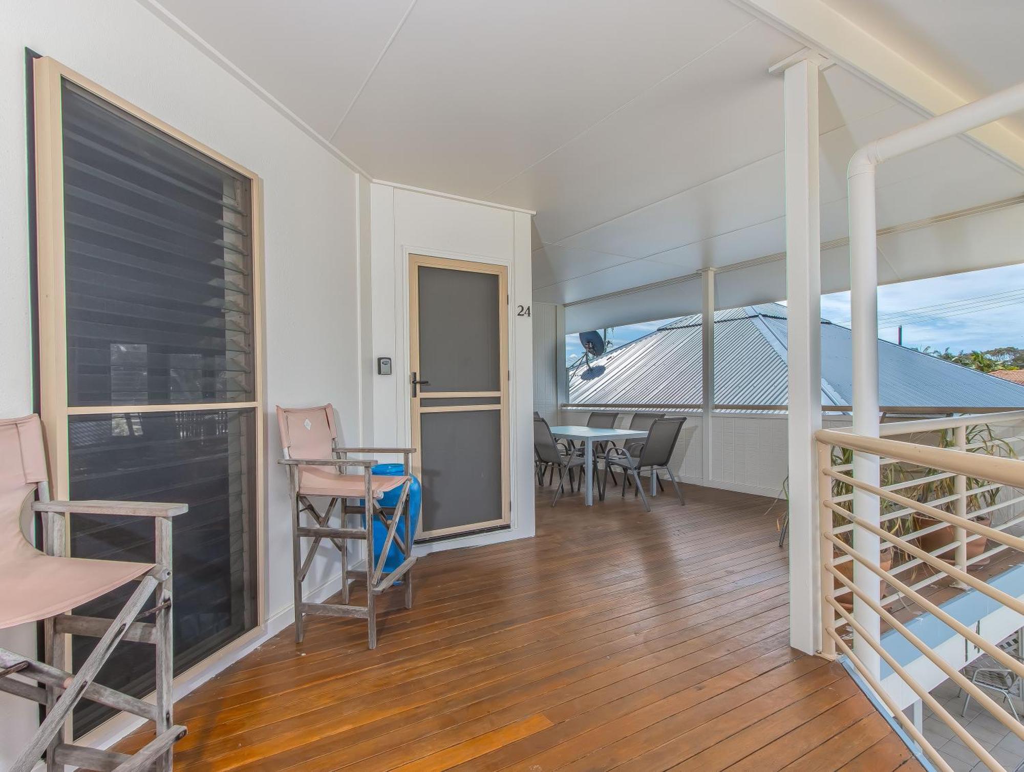 Hastings Cove Holiday Apartments Гейстінґс-Пойнт Екстер'єр фото