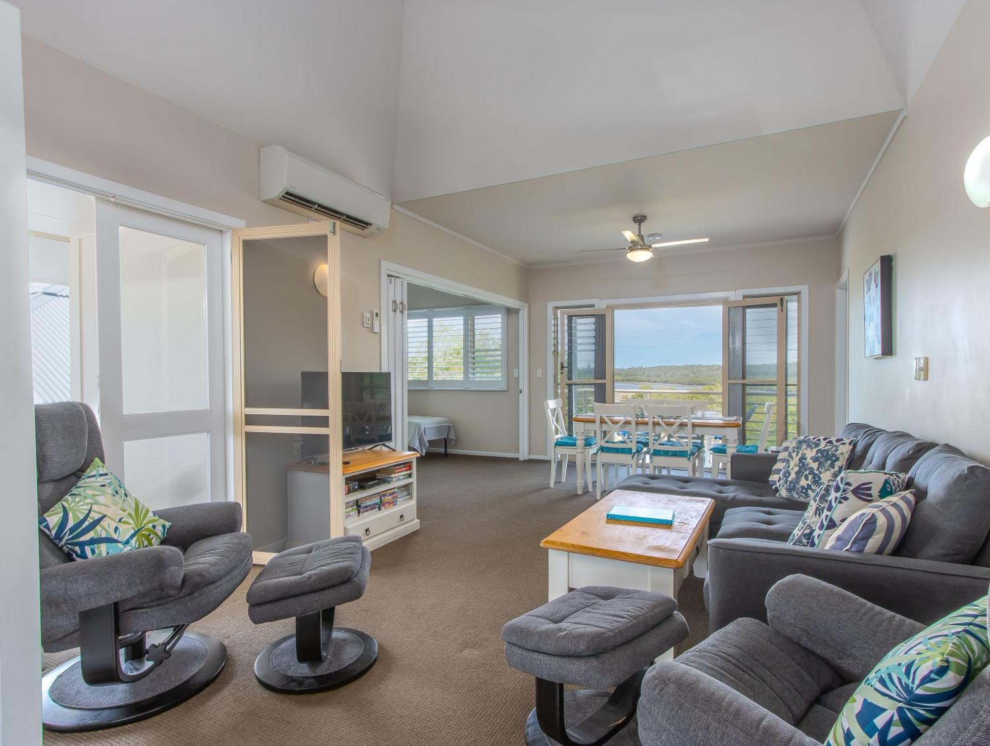 Hastings Cove Holiday Apartments Гейстінґс-Пойнт Екстер'єр фото